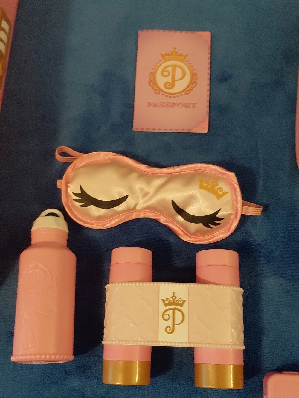 Disney Princess Style Collection. Suitcase, Backpack And Accessories
